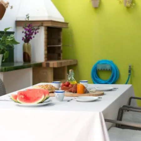 Holiday home Sa Casa Vermella En Ciutadella